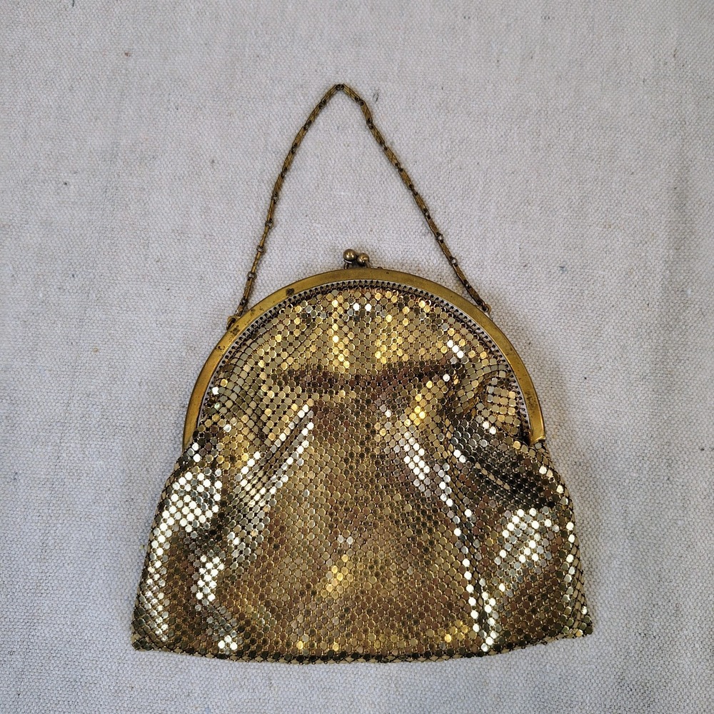 Vintage Whiting & Davis Gold Mesh Evening Purse Kiss Lock Made in USA Bag